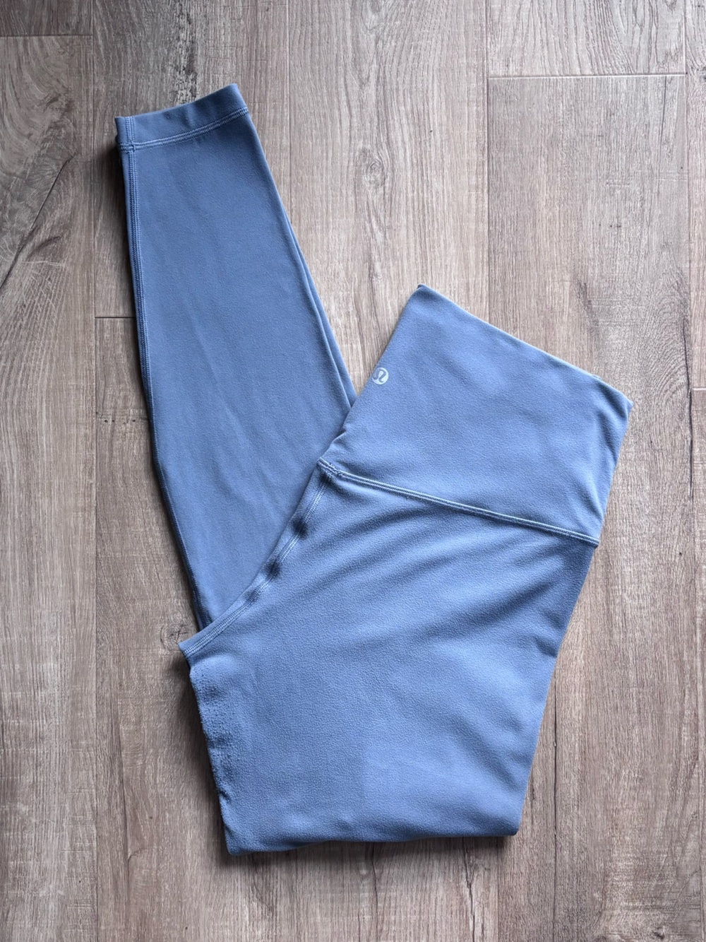 Lululemon Align Legging 28” in Titanium